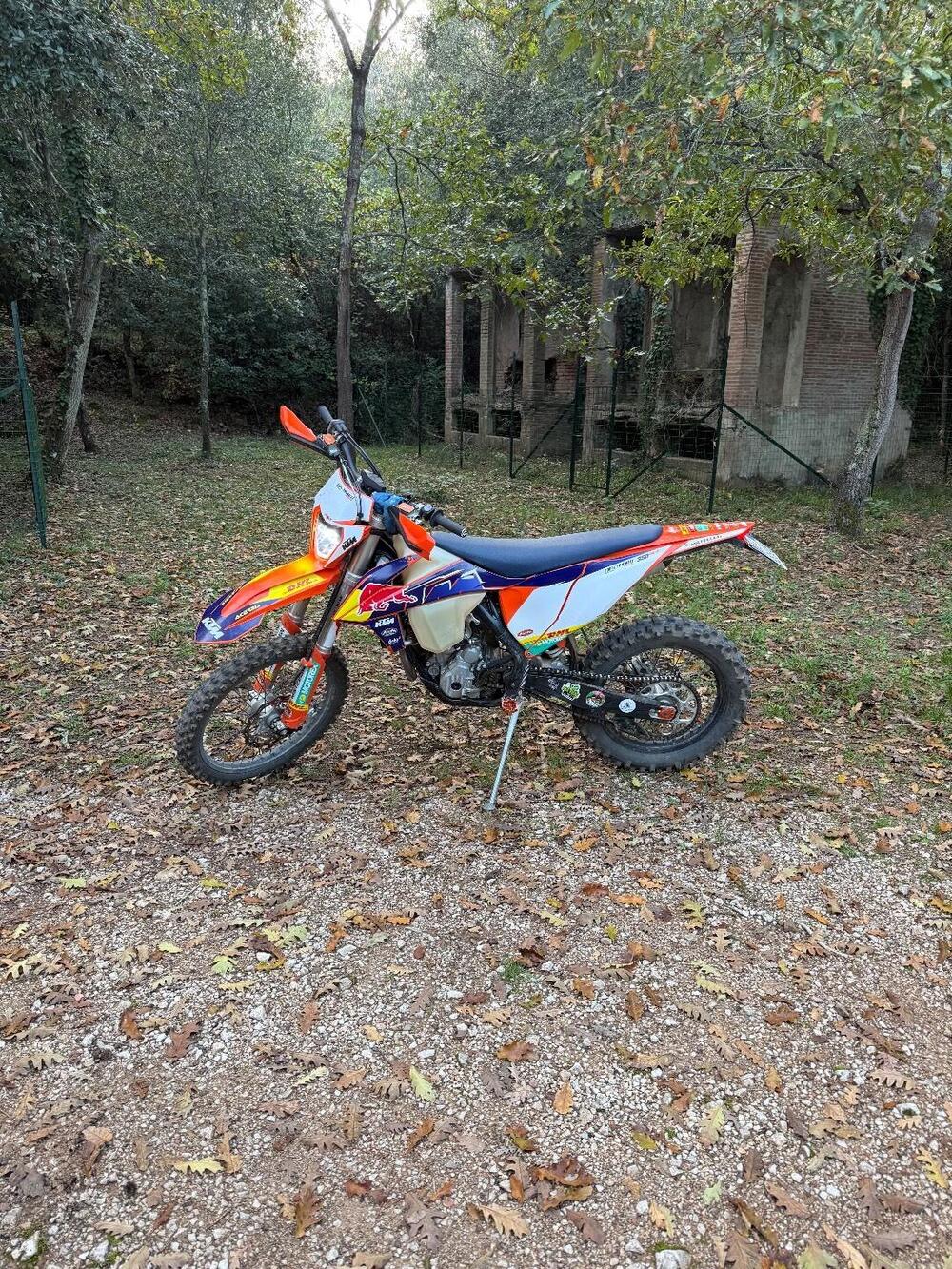 KTM 350 EXC-F (2022) (2)