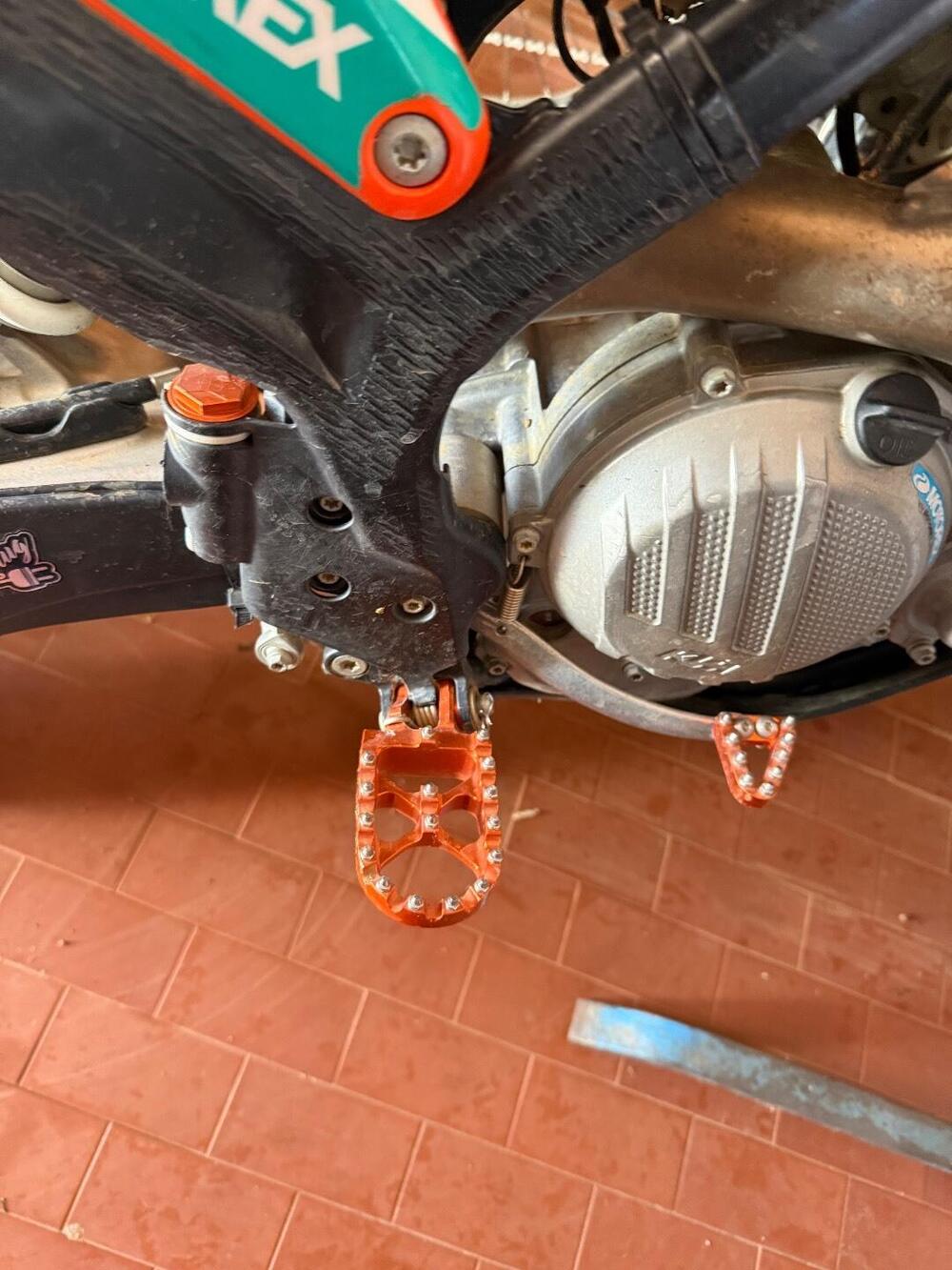 KTM 350 EXC-F (2022) (6)