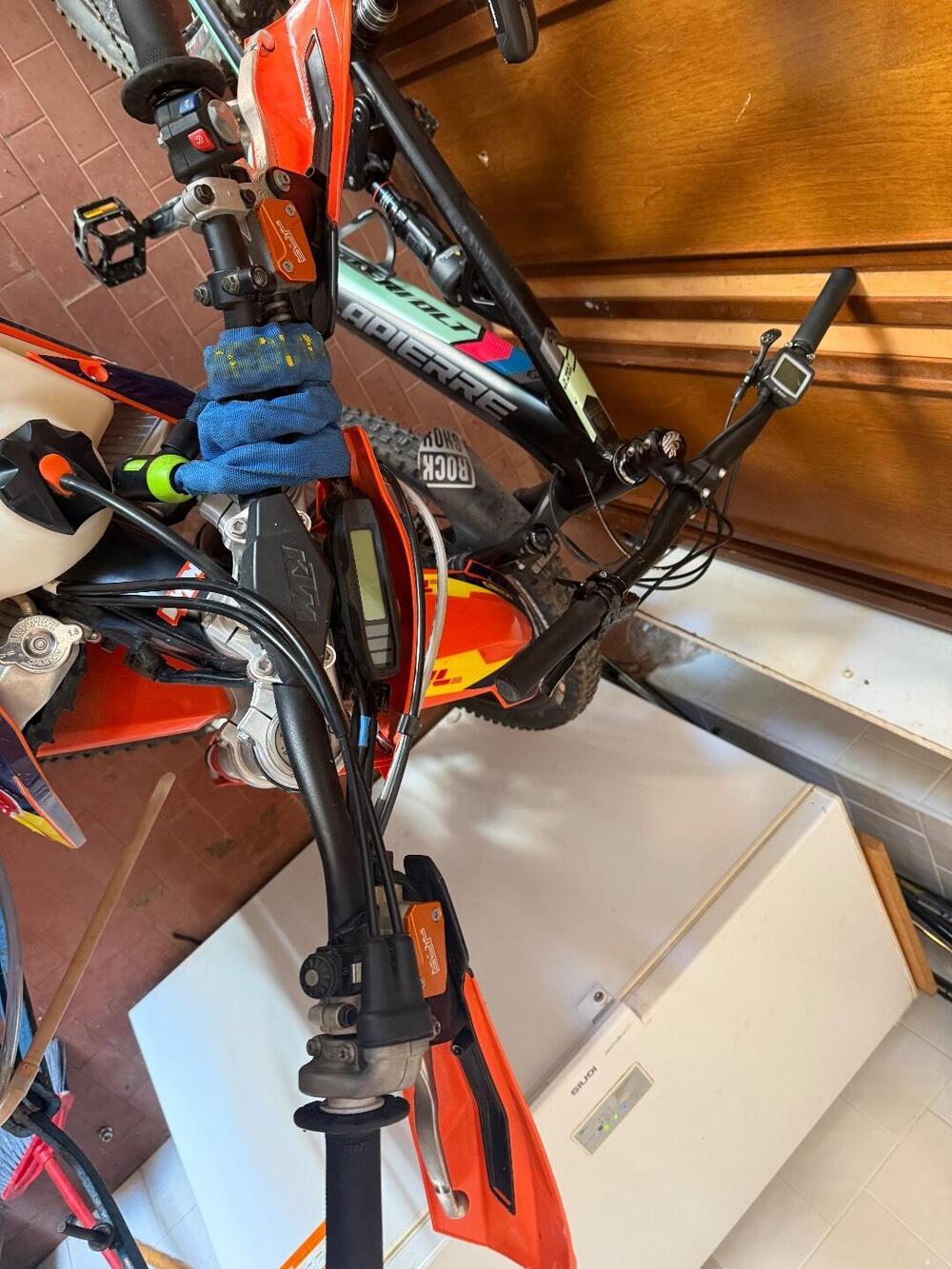 KTM 350 EXC-F (2022) (8)