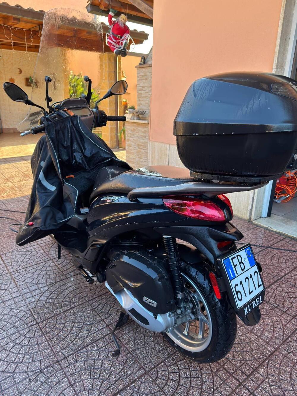 Piaggio Medley 150 ABS (2021 - 25) (3)