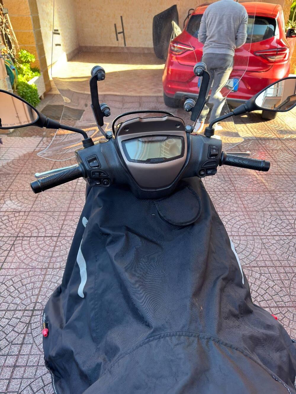 Piaggio Medley 150 ABS (2021 - 25) (4)