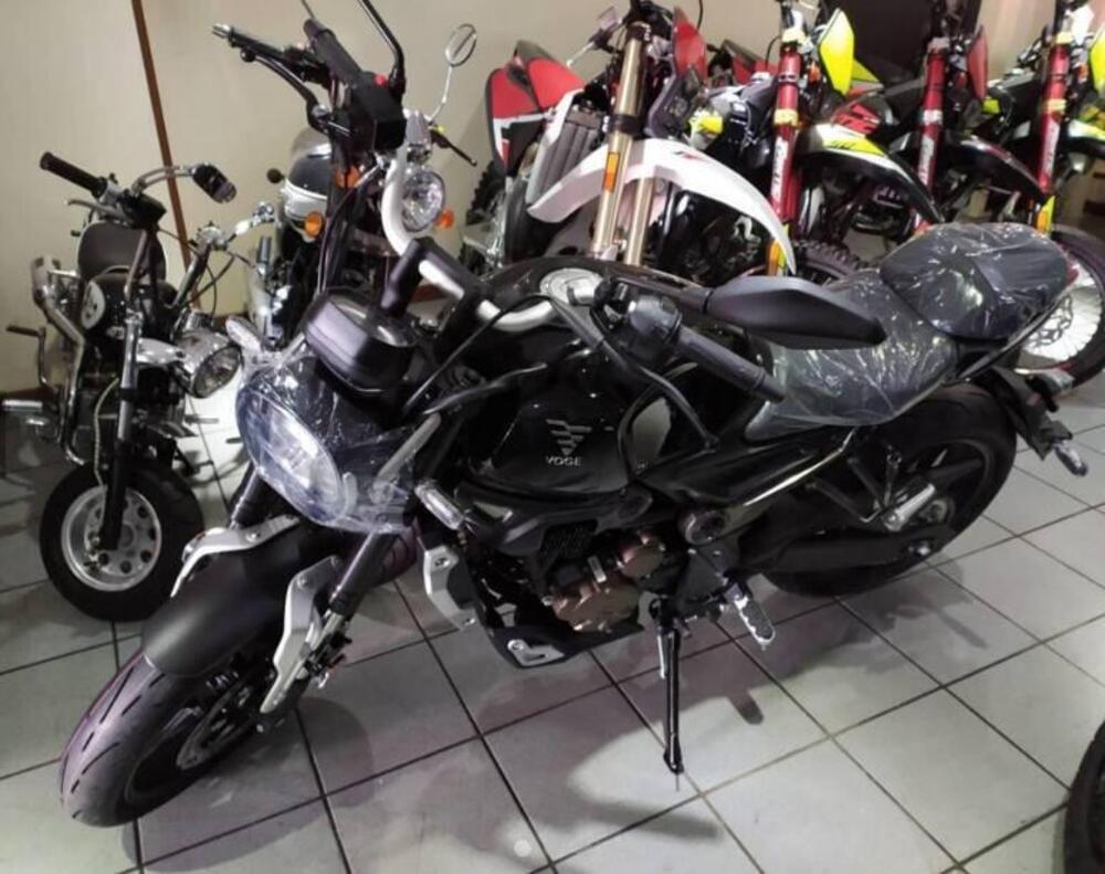 Voge Trofeo 300ACX Scrambler (2021 - 25) (3)