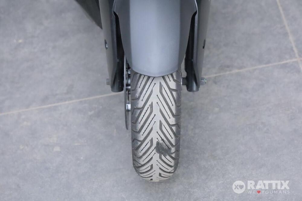 Yamaha X-Max 300 Tech Max (2021 - 24) (10)