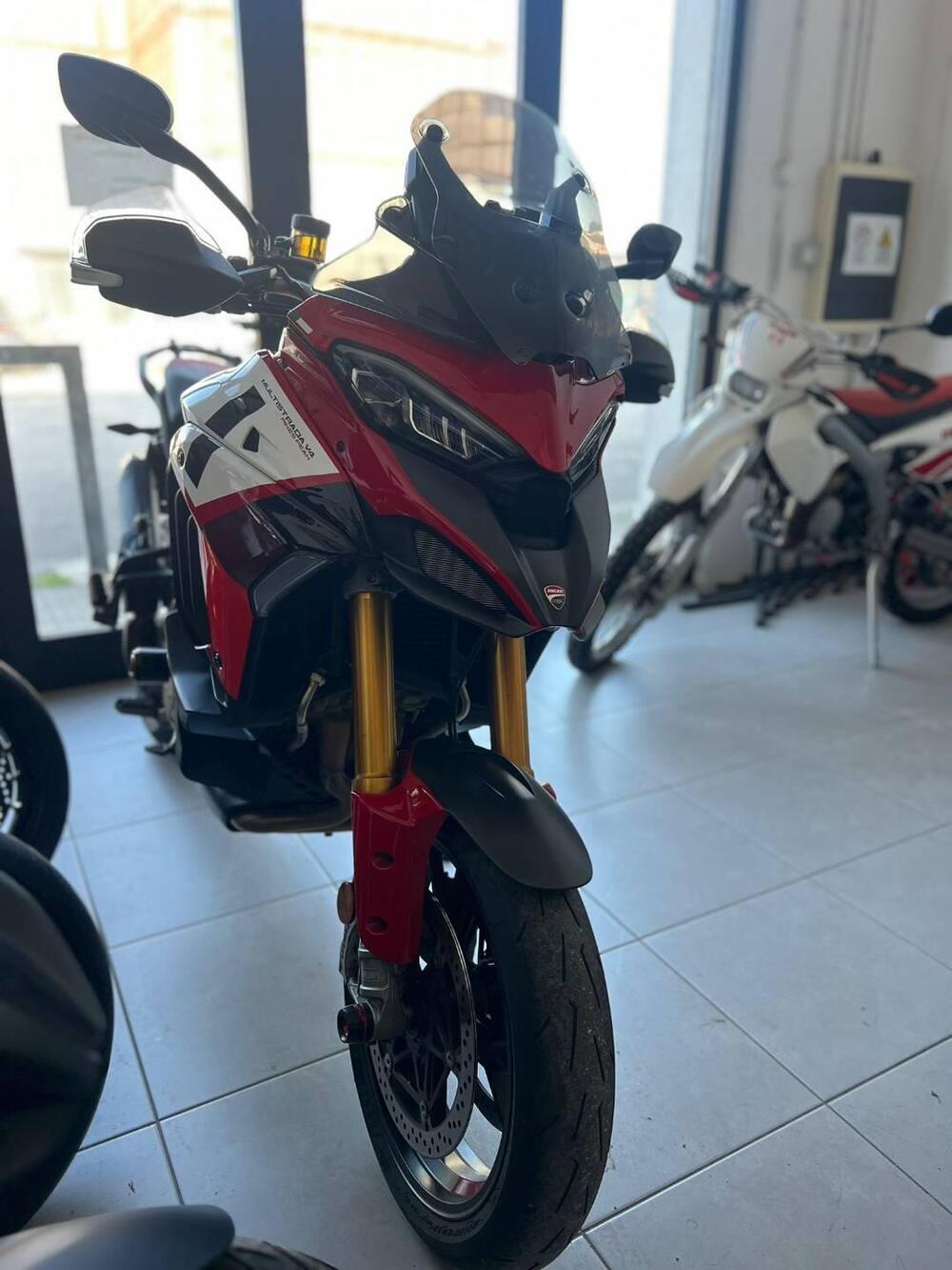 Ducati Multistrada V4 Pikes Peak (2021 - 24) (2)
