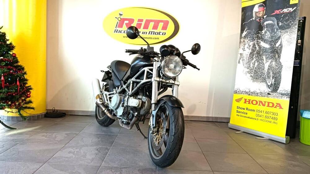 Ducati Monster 620 Dark (2003 - 06) (3)