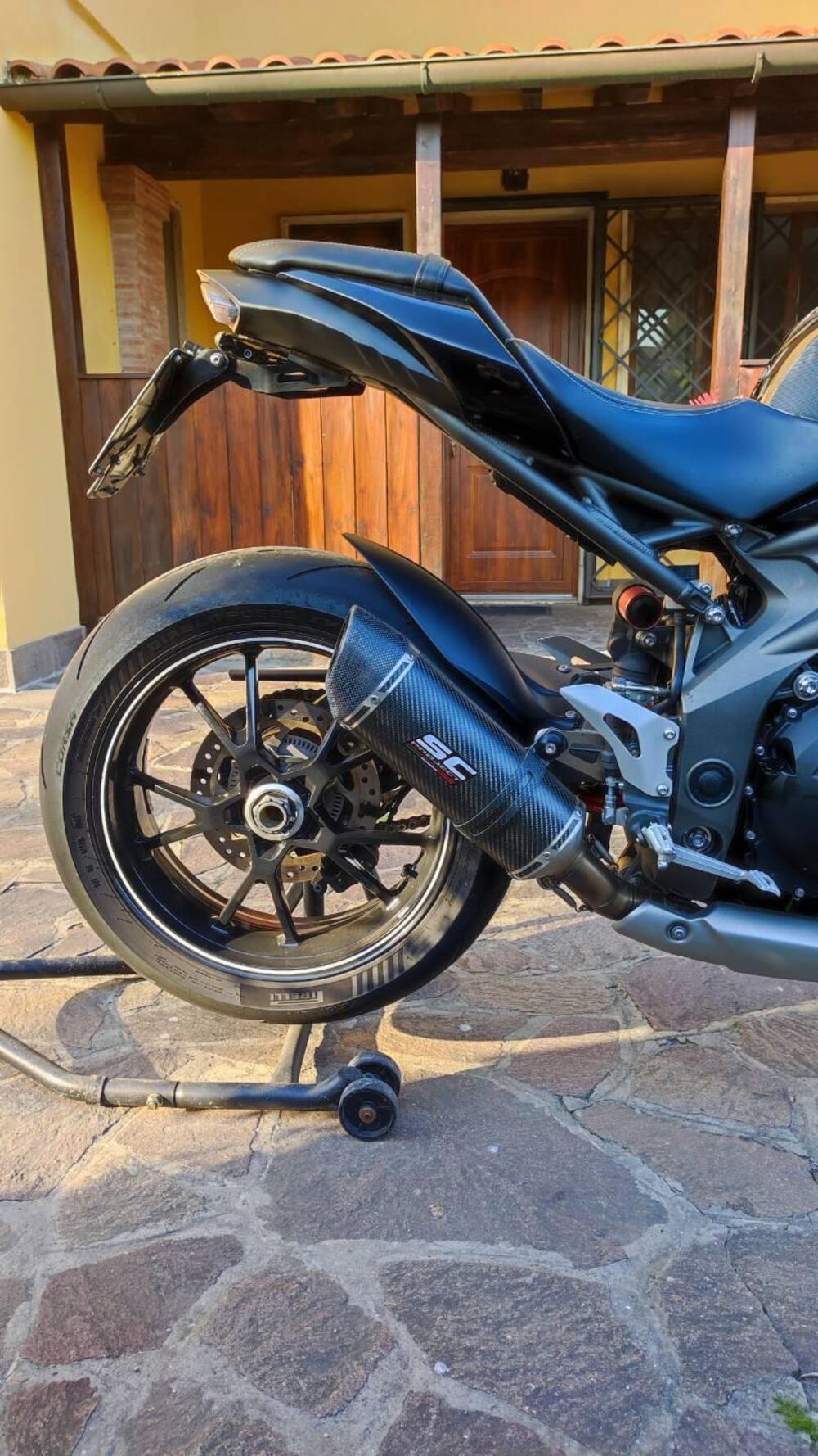 Triumph Speed Triple 1050 S ABS (2016 - 17) (3)