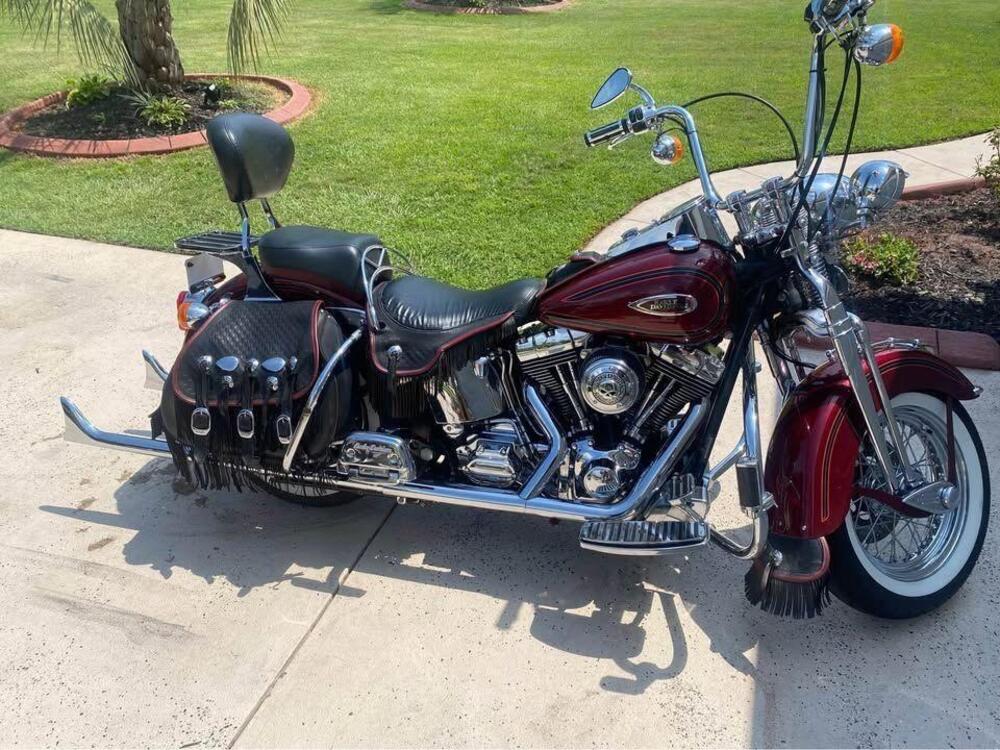 Harley-Davidson 1450 Heritage Springer (2000 - 03) - FLSTS