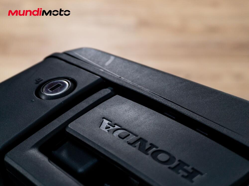 Honda NT 1100 DCT Electronic Suspension (2025) (9)