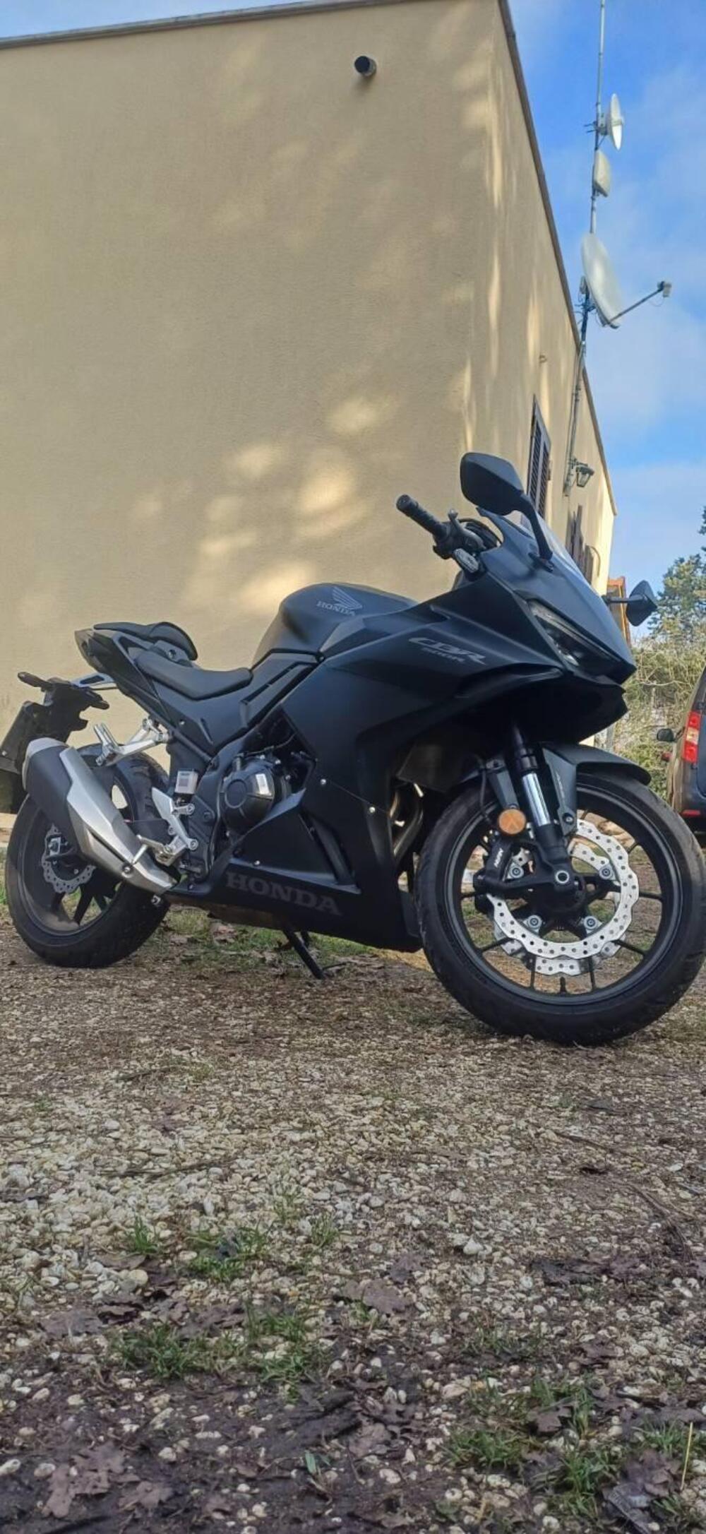 Honda CBR 500 R (2024 - 25) (6)