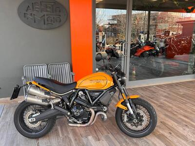 Ducati Scrambler 1100 Tribute Pro (2022 - 24) usata