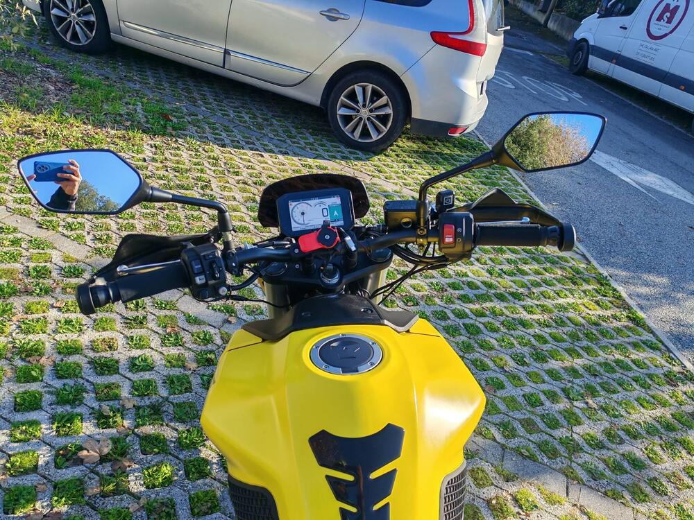 Honda CB 750 Hornet (2023 - 24) (5)