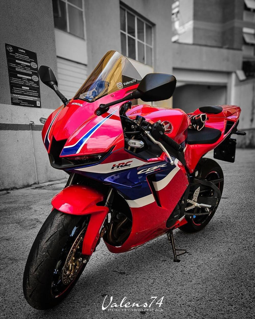 Honda CBR 600 RR (2024 - 25) (4)