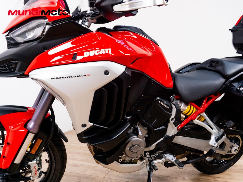 Ducati Multistrada V4 S Grand Tour (2024) (6)