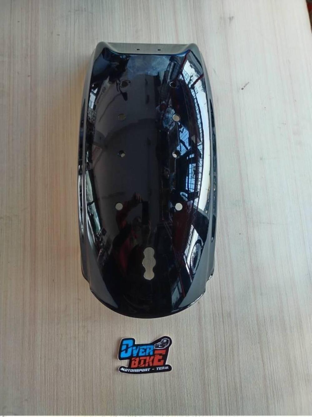 PARAFANGO POSTERIORE BENELLI IMPERIALE 400 NERO (3)