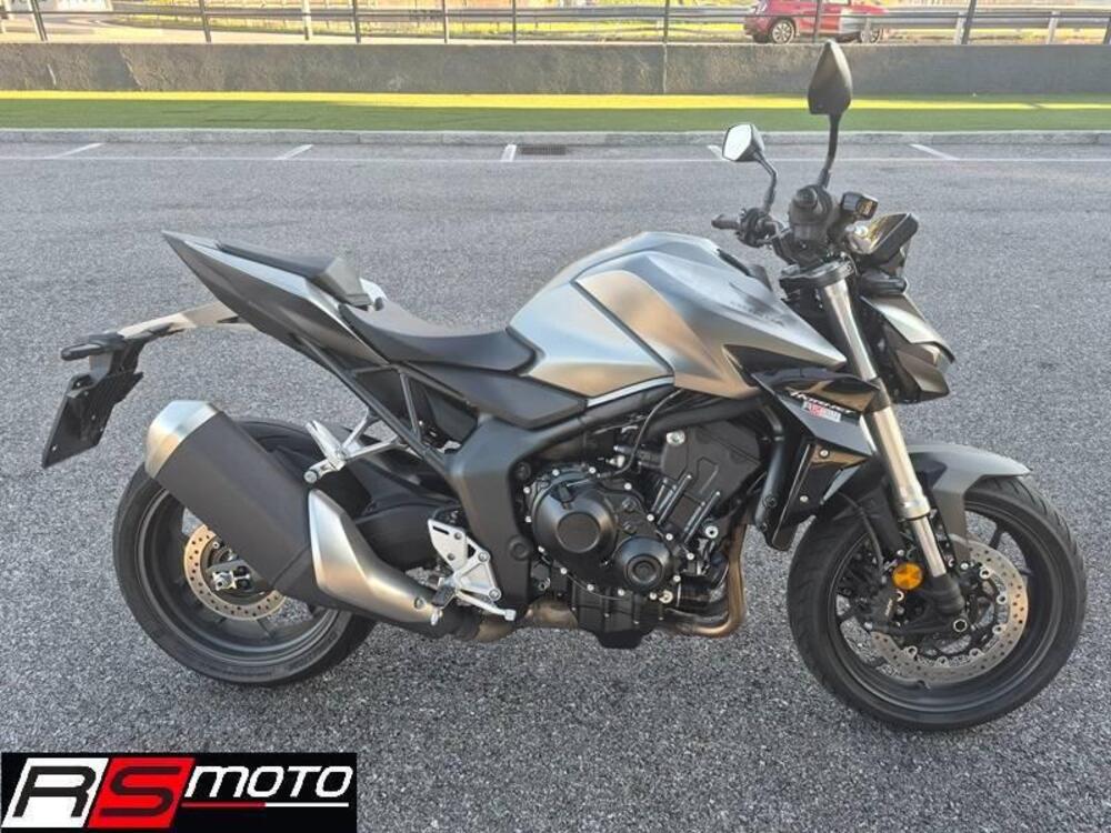 Honda CB 1000 Hornet (2025) (3)