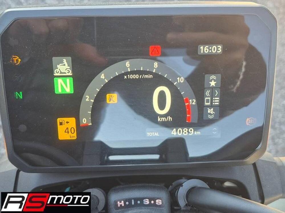 Honda CB 1000 Hornet (2025) (4)