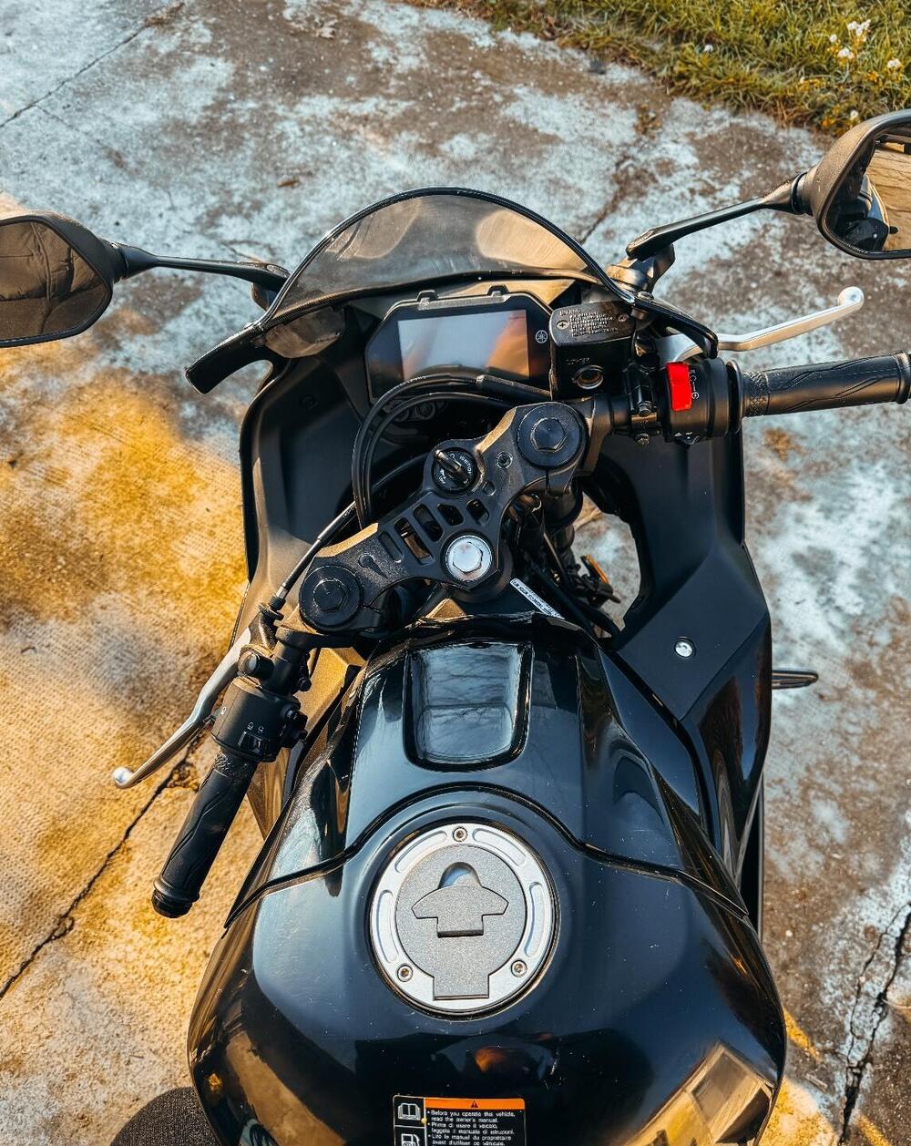 Yamaha YZF R3 (2021 - 24) (7)