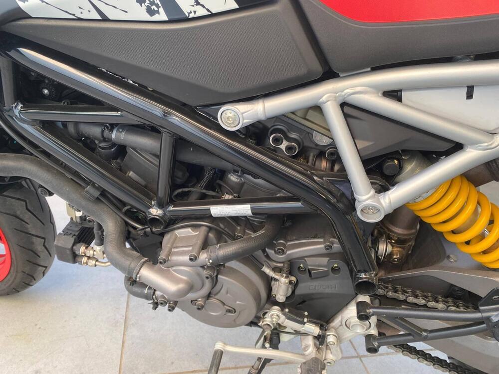 Ducati Hypermotard 950 RVE (2022 - 25) (11)