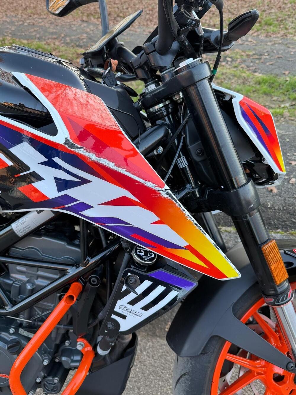 KTM 125 Duke (2021 - 23) (3)