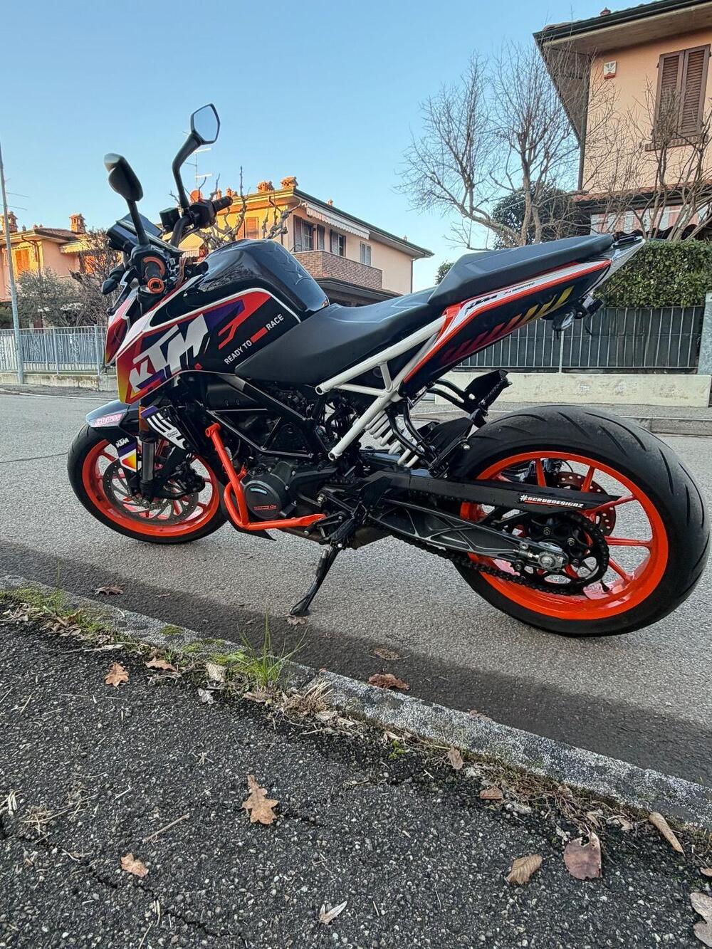 KTM 125 Duke (2021 - 23) (4)