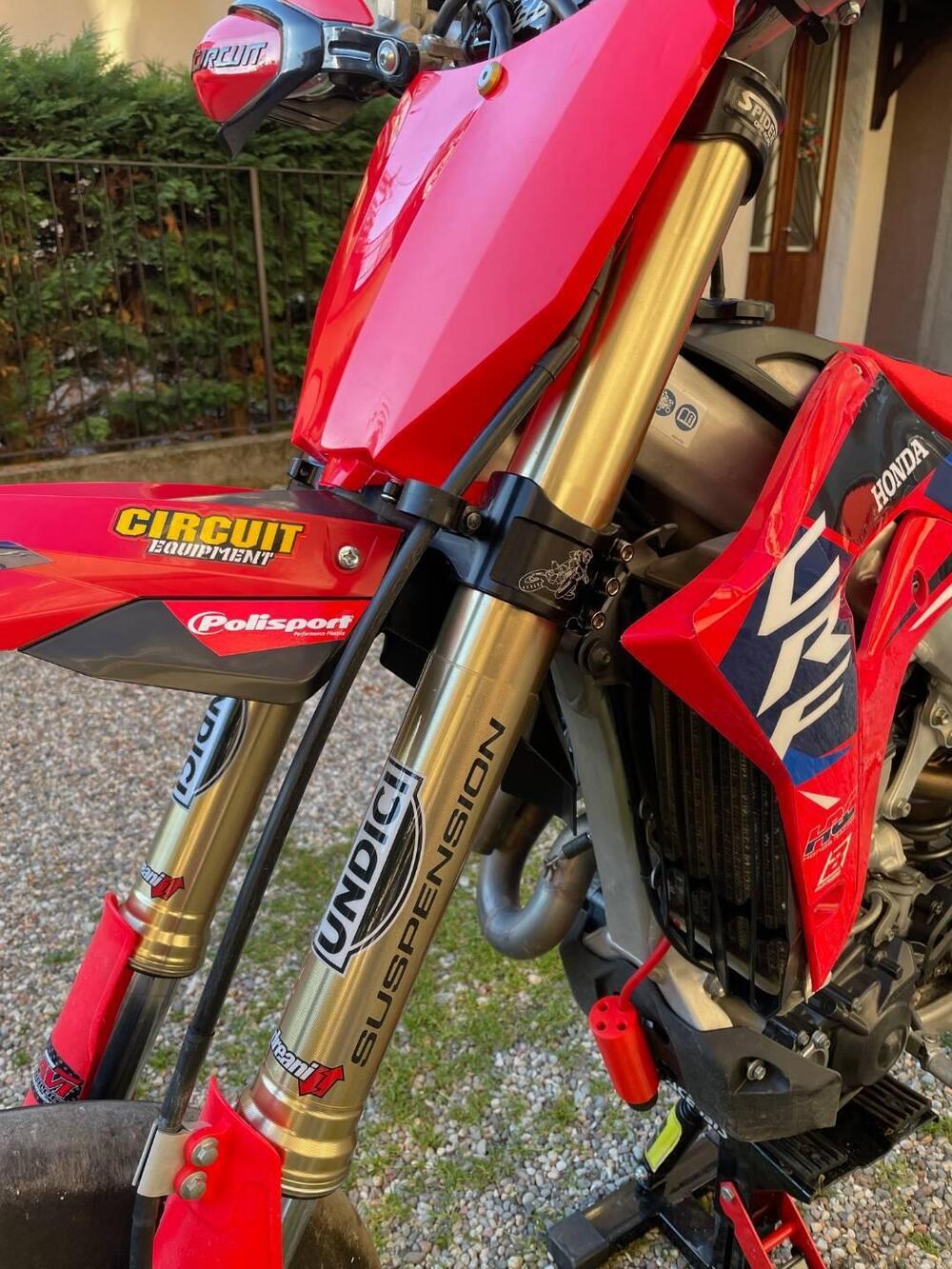 Honda CRF 450 R (2018) (8)