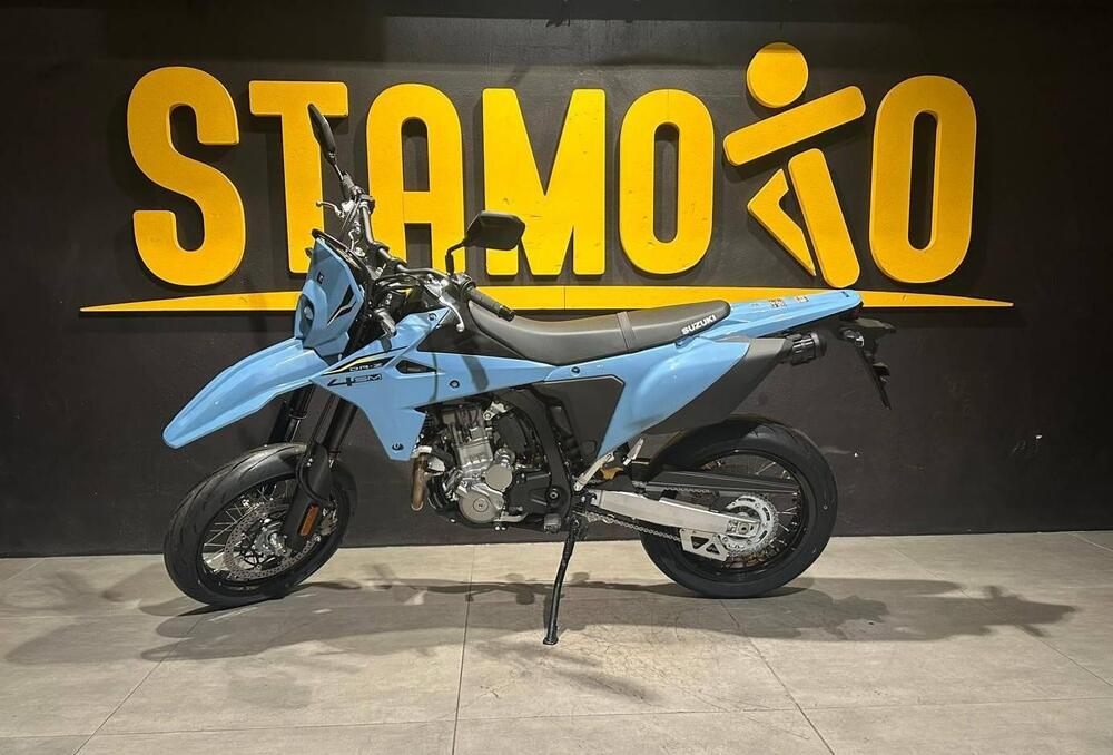 Suzuki DR-Z4SM (2025) (4)