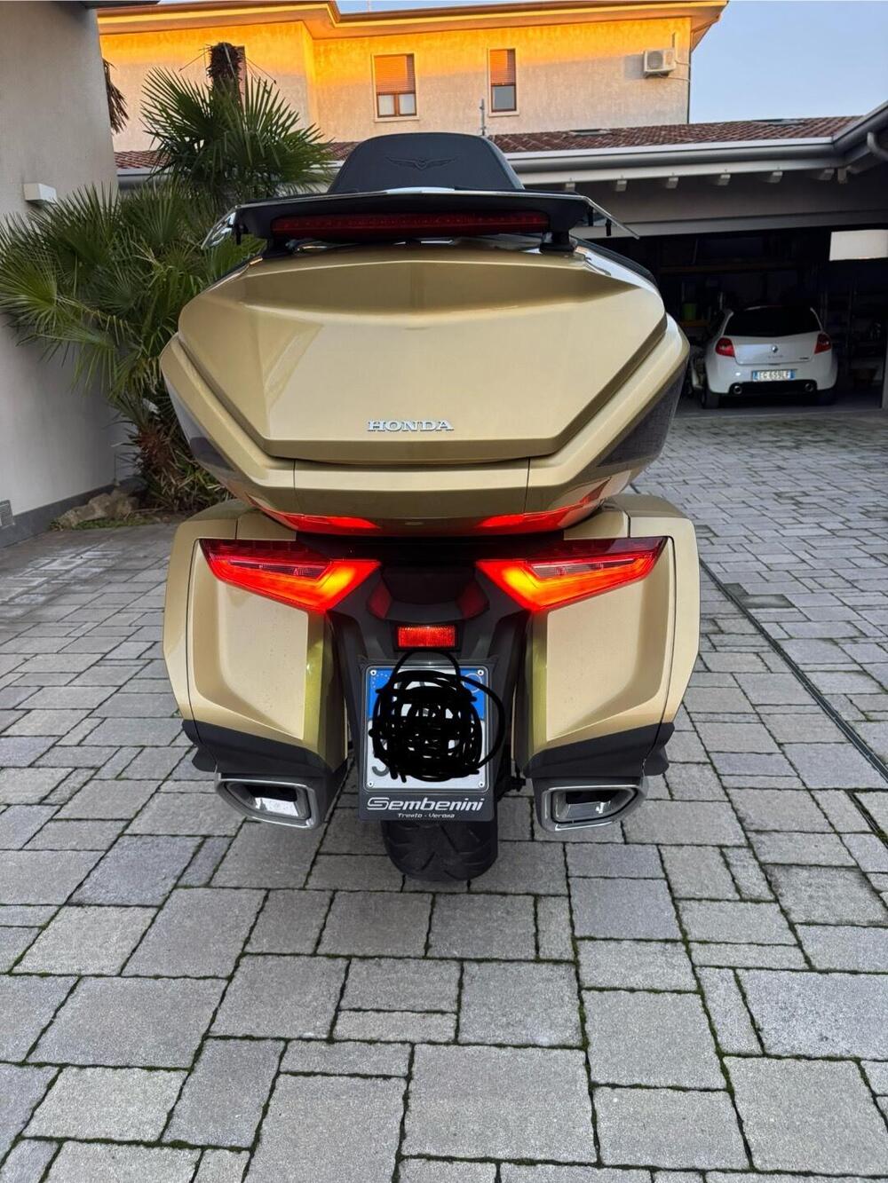 Honda GL 1800 Gold Wing 50° Anniversario (2025) (6)