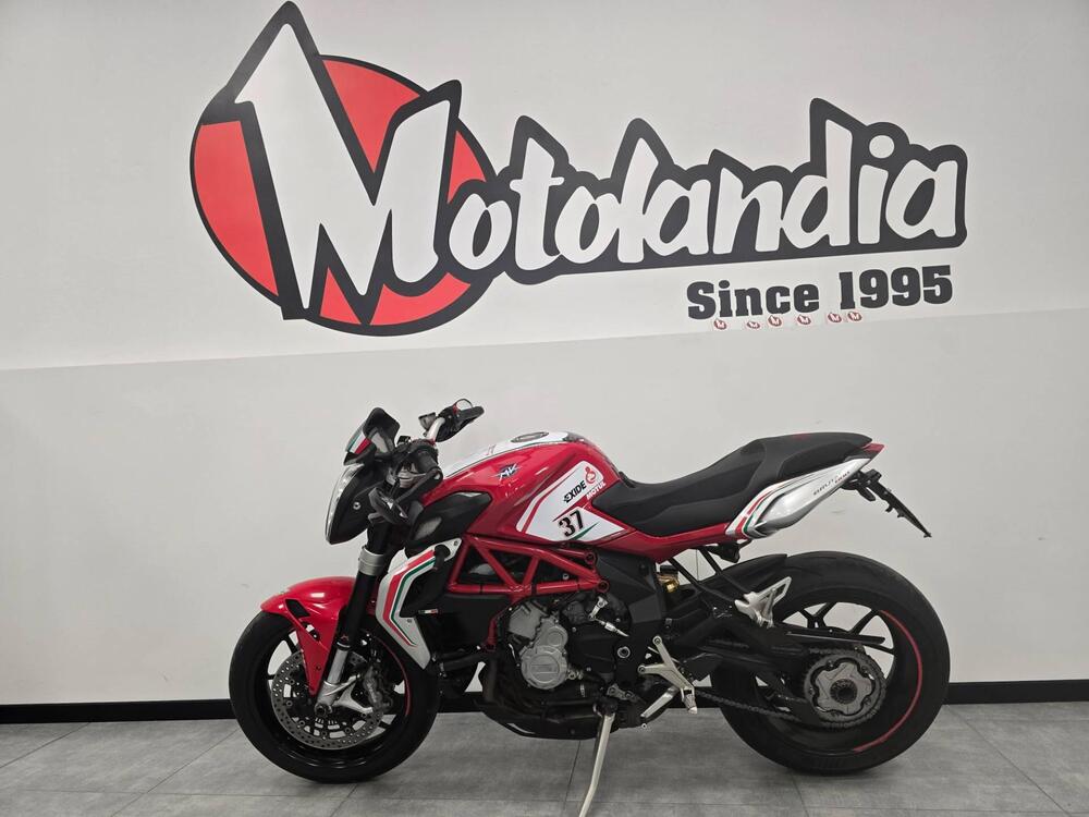 MV Agusta Brutale 800 (2012 - 15) (3)