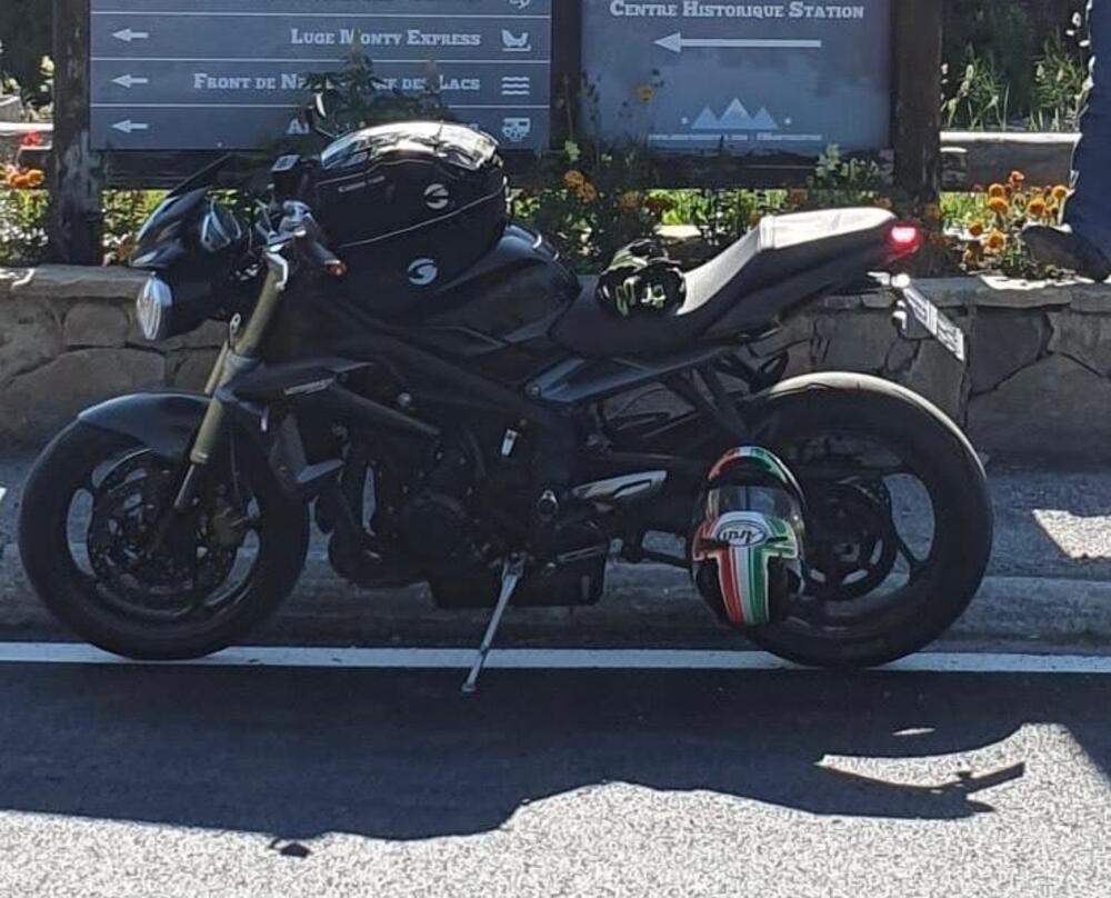 Triumph Street Triple (2013) (4)