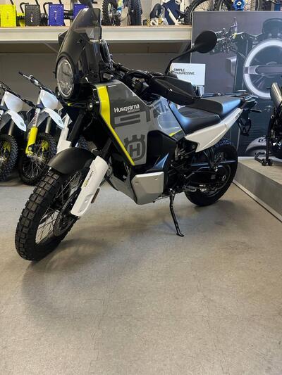 Husqvarna Norden 901 (2022 - 25) usata