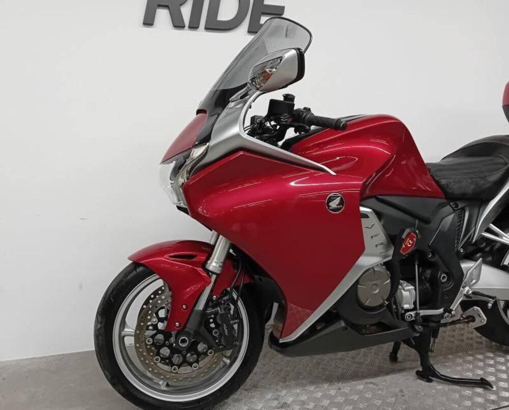 Honda VFR 1200 F ABS (2009 - 16) (4)