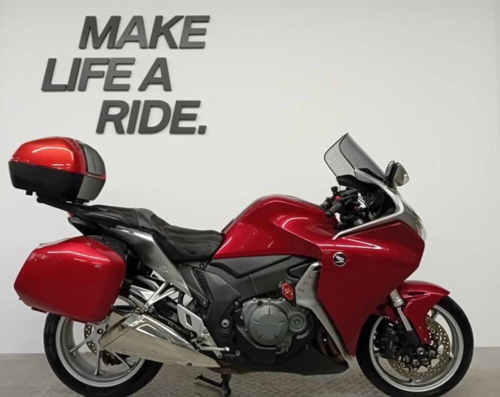 Honda VFR 1200 F ABS (2009 - 16)