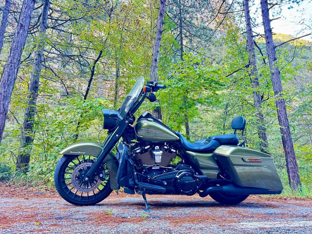 Harley-Davidson 107 Road King Special (2017 - 18) - FLHRXS (3)