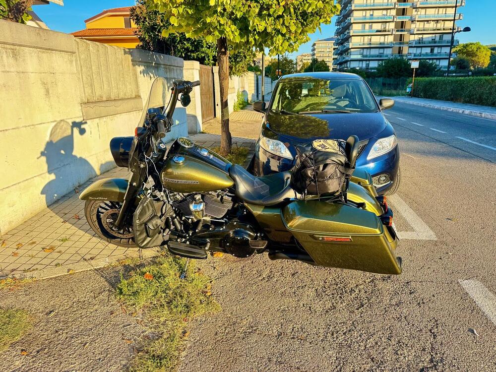 Harley-Davidson 107 Road King Special (2017 - 18) - FLHRXS (4)