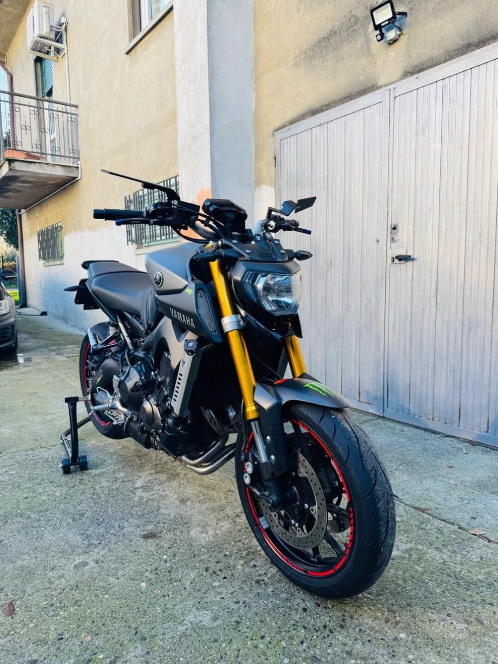 Yamaha MT-09 ABS (2016) (3)