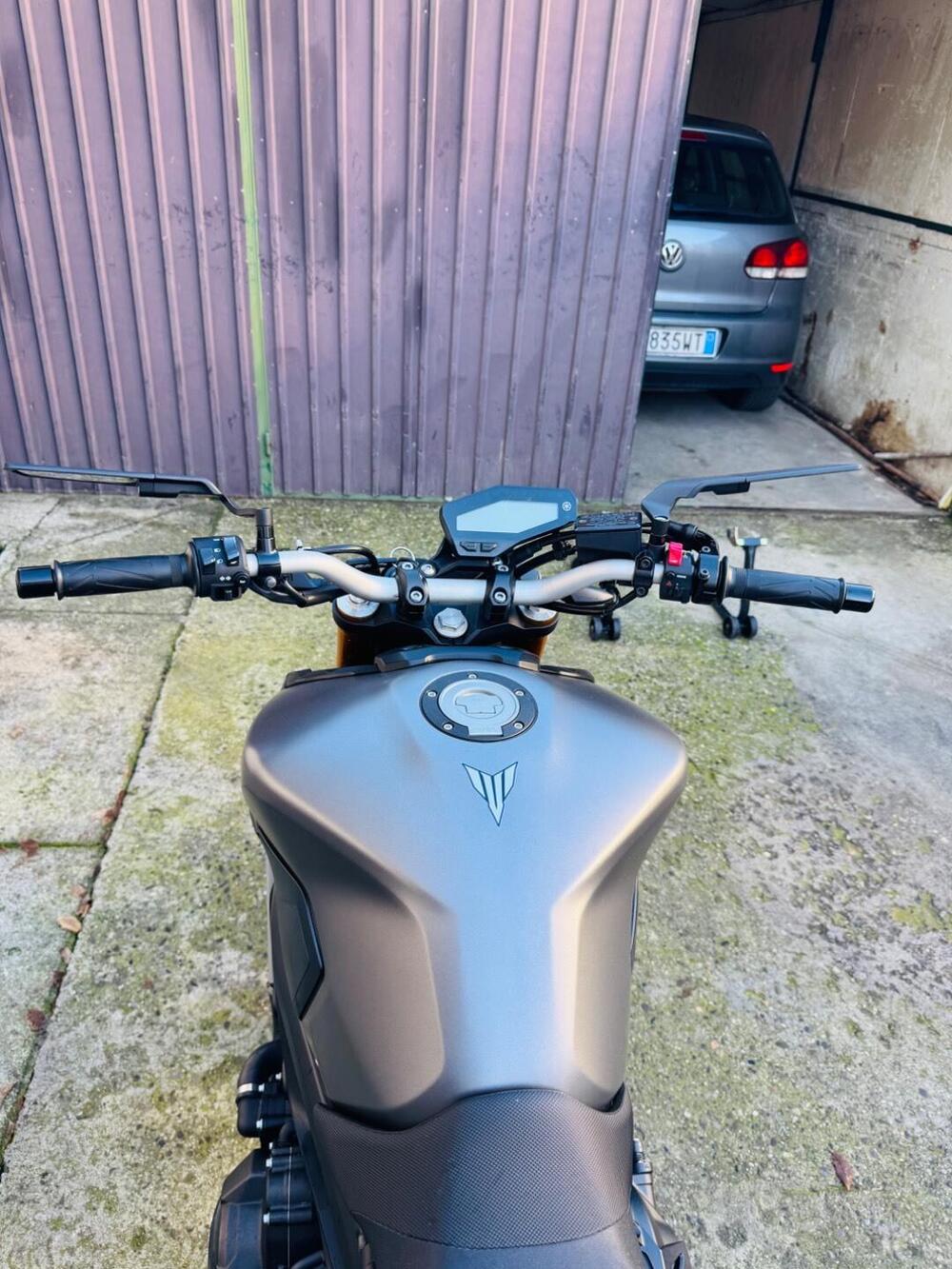 Yamaha MT-09 ABS (2016) (7)