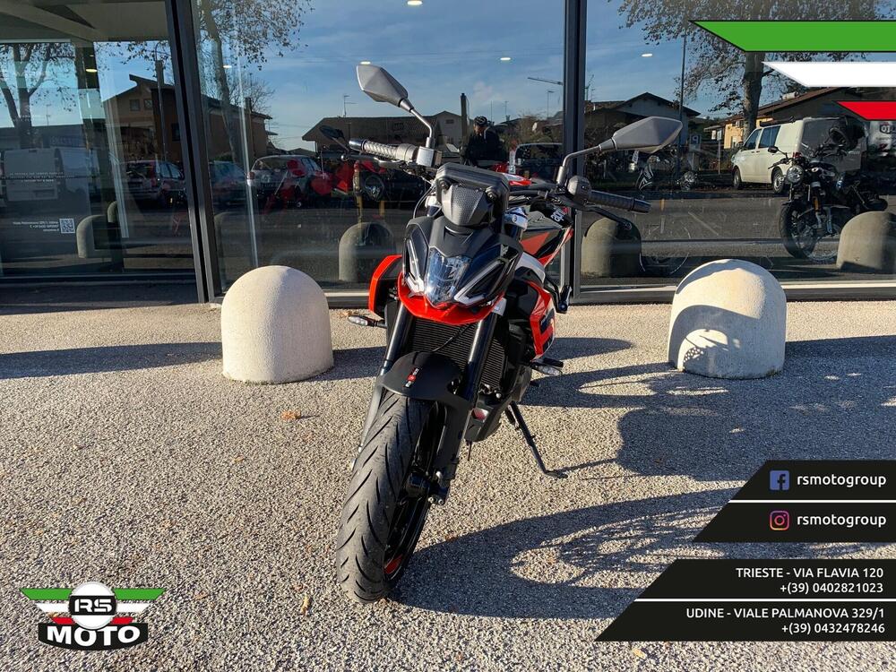 Aprilia Tuono 457 (2025) (2)