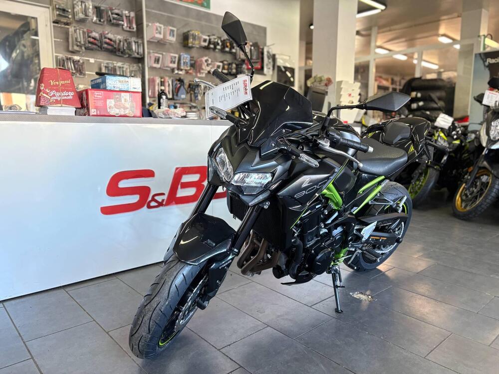 Kawasaki Z 900 Performance (2021 - 24) (2)