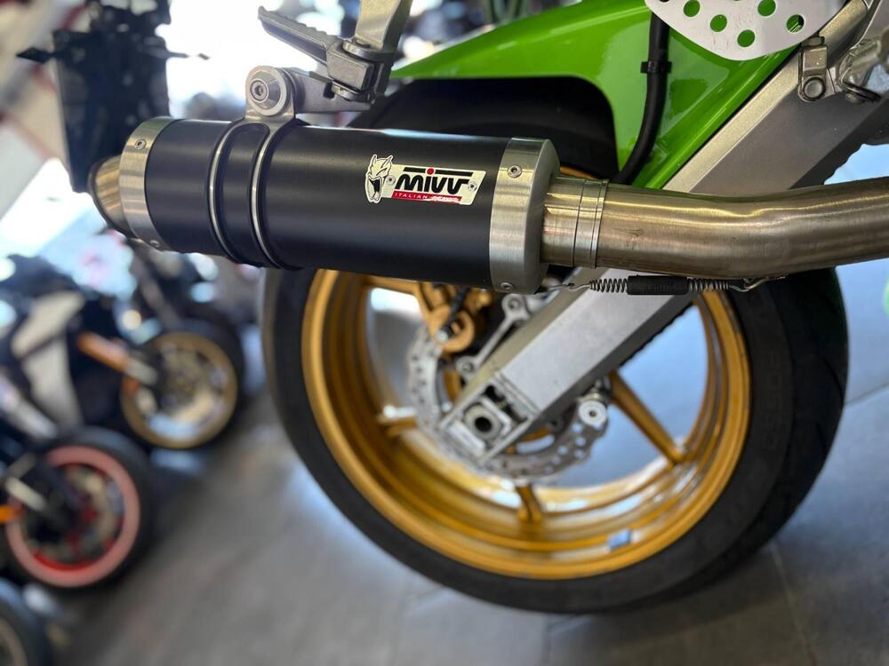 Kawasaki Ninja 636 ZX-6R (2003 - 04) (7)