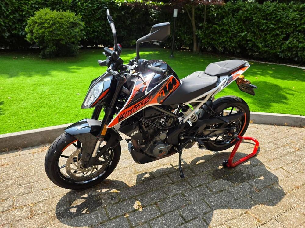 KTM 390 Duke (2024 - 26) (2)