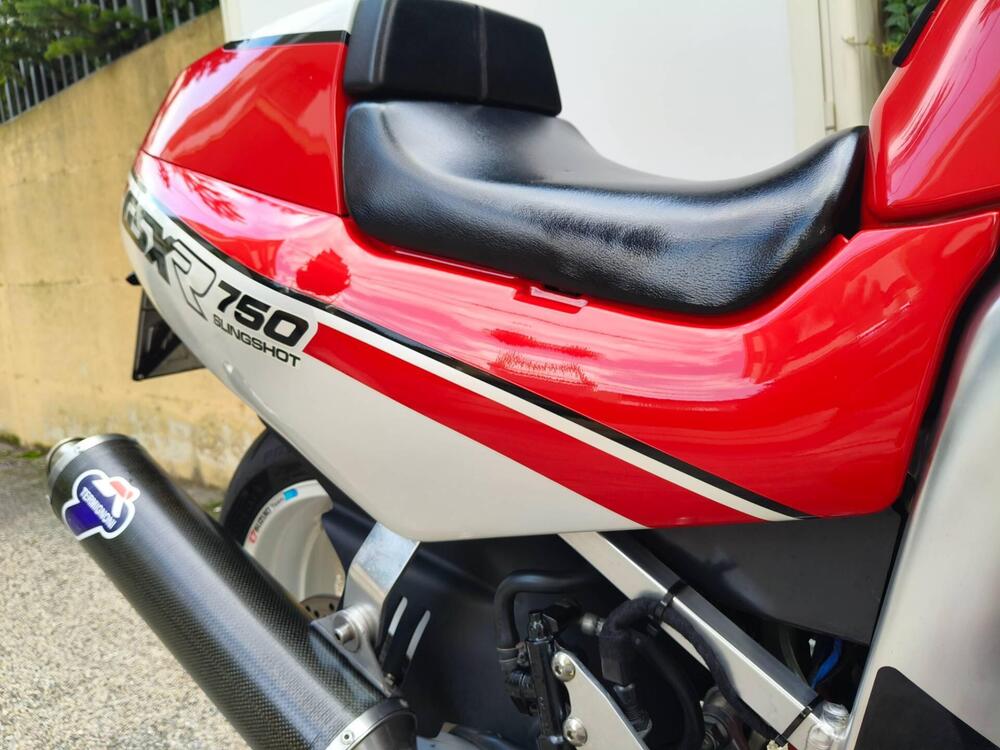 Suzuki GSX R 750 (1988 - 89) (10)