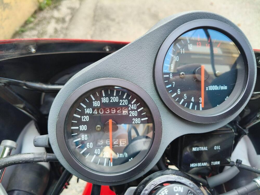 Suzuki GSX R 750 (1988 - 89) (15)