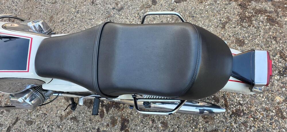 Moto Guzzi V7 SPECIAL (10)