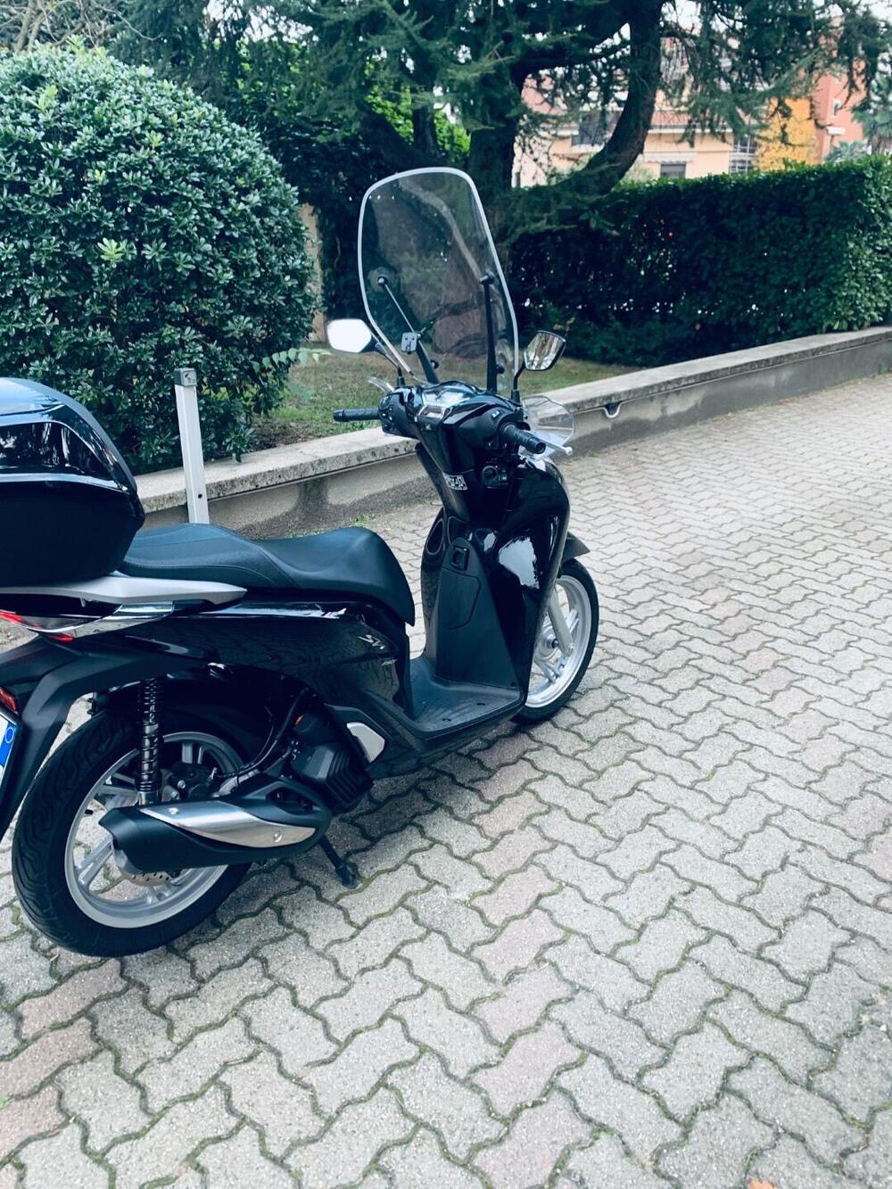 Honda SH 150i (2020 - 23) (3)