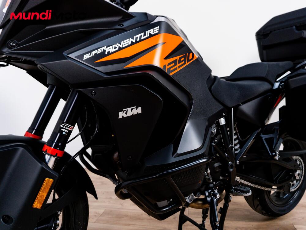 KTM 1290 Super Adventure S (2021) (9)