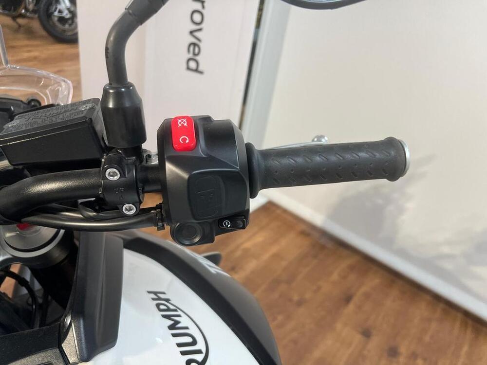 Triumph Tiger 800 XC (2015 - 17) (10)