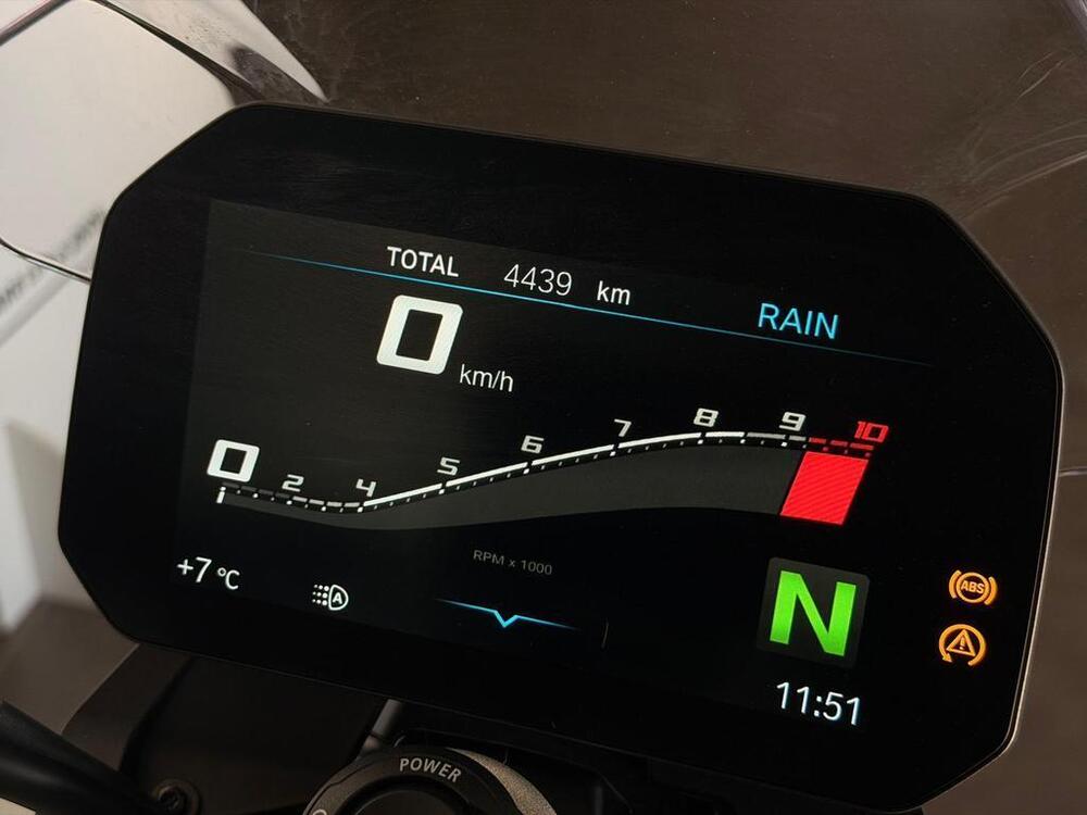 Bmw F 900 R (2017 - 20) (5)