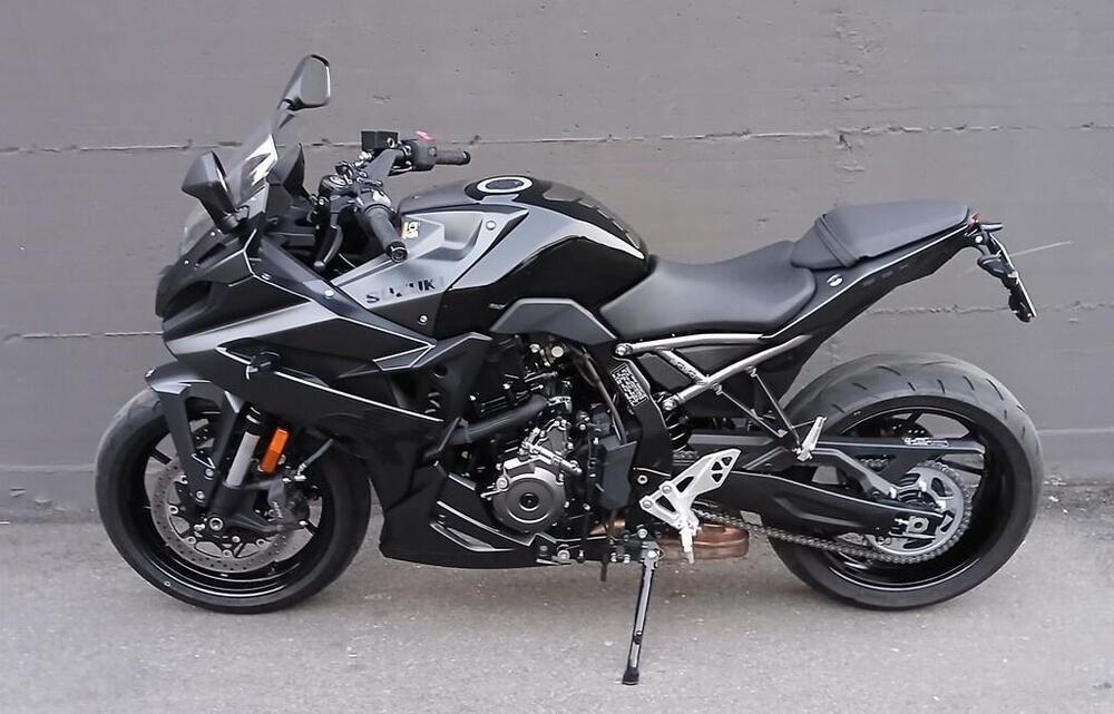 Suzuki GSX-8S Team Suzuki Edition (2024) (2)