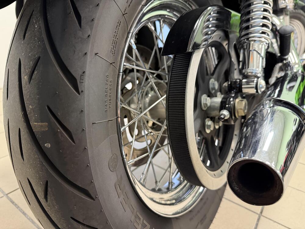 Harley-Davidson 883 Custom (2008 - 12) - XL 883C (9)