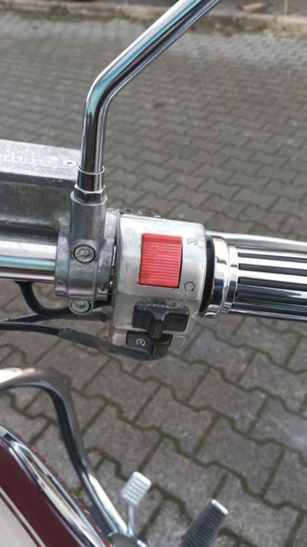 Suzuki Intruder 800 M (2009 - 17) (6)